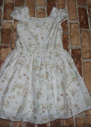 Нарядное пышное платье девочке 5 - 6 лет