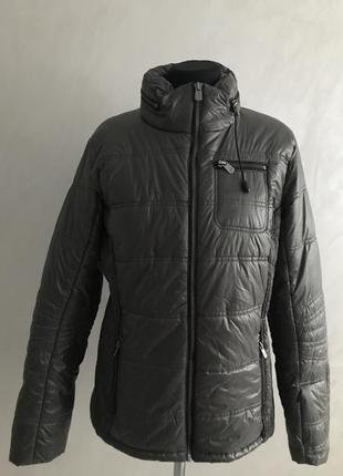 Тепла жіноча куртка