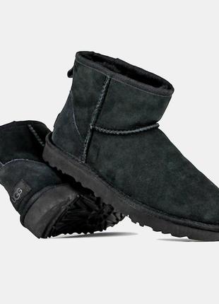 Ugg ultra mini black