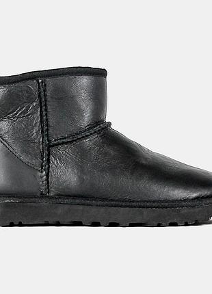 Ugg ultra mini black