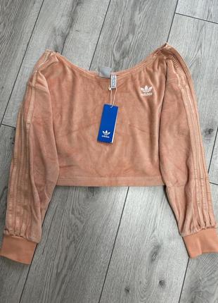 Спортивна кофтинка