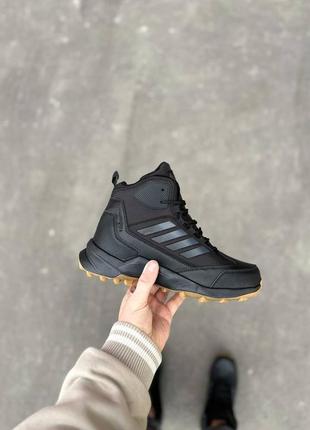 Зимняя обувь акцентная цена!