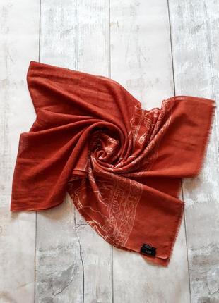 Теоракотовый большой шерстяной шелковый шарф палантин с египетскими символами