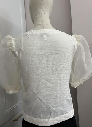 Блуза в молочному кольорі  з шифоновими пишними рукавами5 фото