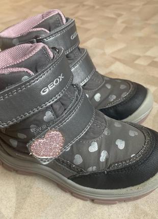 Дуже гарні зимові чоботи/сапоги/ботинки/черевики geox 25-26 розміру1 фото
