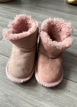 Ugg australia для девочки 22 р2 фото