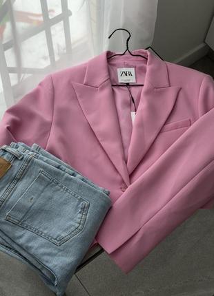 Вкорочений блейзер рожевий піджак zara