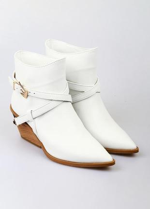 Ботинки kluchini белый (kvg-00495-white)