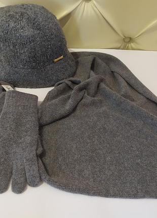 Стильна тепла панама букле на флісі