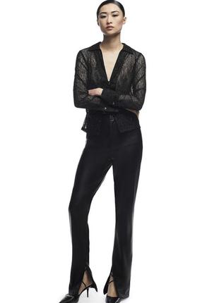 Черная ажурная блуза с v-образным вырезом с металлизированным волокном из новой коллекции zara размер l1 фото
