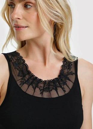 Бренду gream florence майка топ с кружевом, черный.