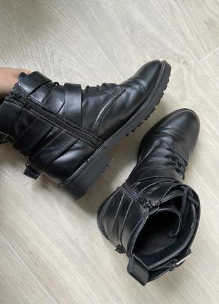 Чорні черевики ботинки2 фото