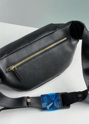 Чоловіча шкіряна сумка bum bag embossing leather5 фото