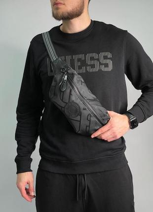 Чоловіча сумка black quilted fabric medium sonny belt bag5 фото