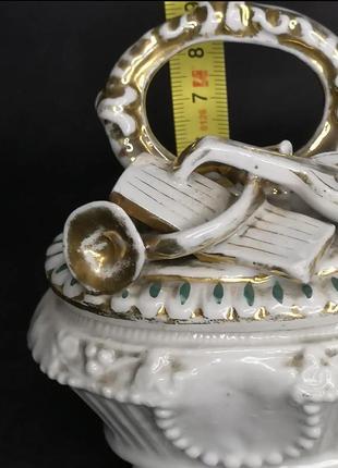 Продам роскошную шкатулку с подписью художника