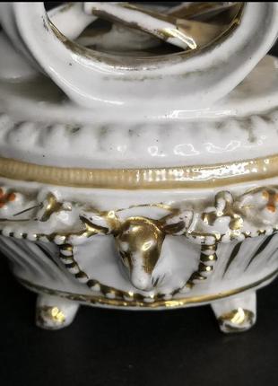 Продам роскошную шкатулку с подписью художника