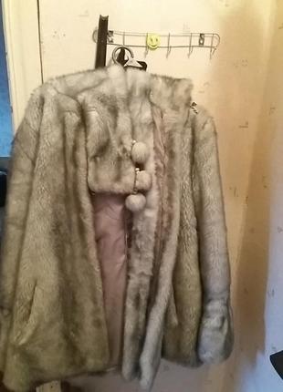 Шубка на зиму, красивое качество