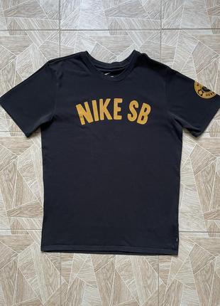 Мужская футболка nike big logo sb vintage tee s