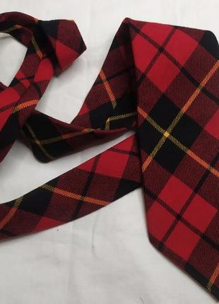 Краватка шотландія.