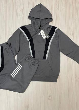 Теплий костюм adidas sportswear