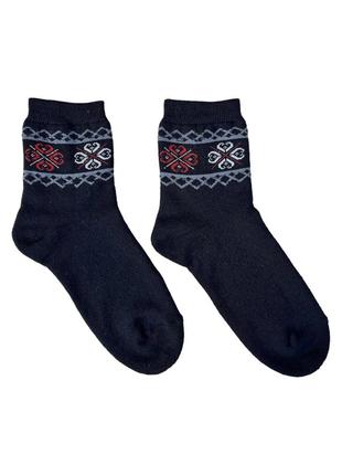 Шкарпетки жіночі махрові з орнаментом чорний1 фото