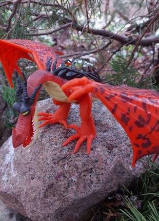 Дракон кривоклык как приручить дракона редкие фигурки dreamworks