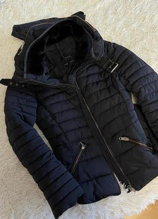Зимова куртка пуховик zara