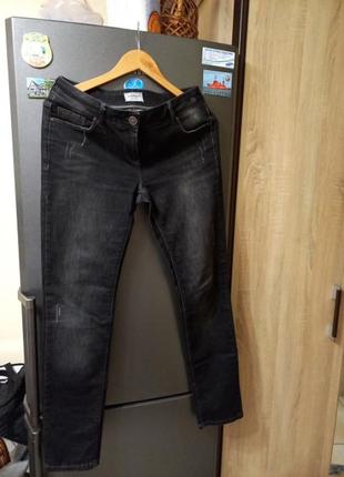 Фірмові джинси італія чорні