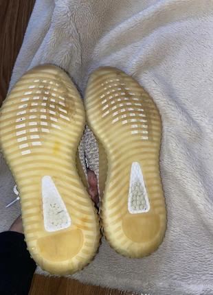 Кроссовки спортивные adidas зеки yeezy boots текстиль и мощная подошва 399 фото