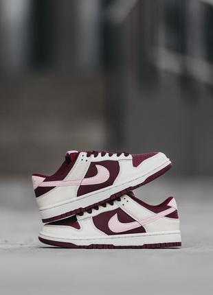 Кроссовки nike dunk low valentine's day