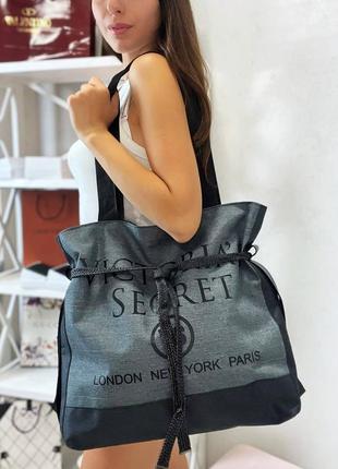 Распродажа 🏷 сумка большое содержимое из лого в стиле victoria’s secret спорт дорожная1 фото