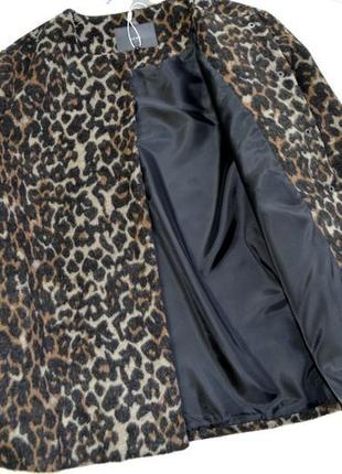 Стильное полу пальто в леопардовый анималистичный принт1 фото