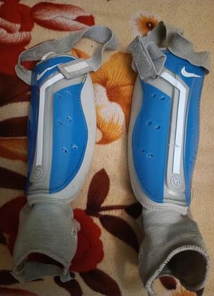 Щитки nike