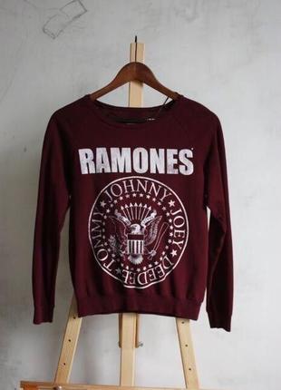 Свитшот pull &amp; bear ramones