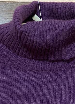 Джемпер с высокой горловиной