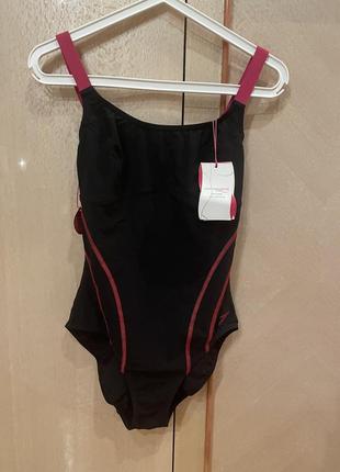 Фірмовий новий купальник speedo 40/42