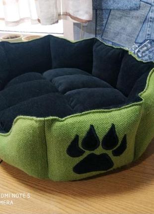 Лежачки для кошек и собак