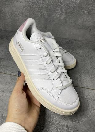 Кросівки жіночі adidas grand court 38р.