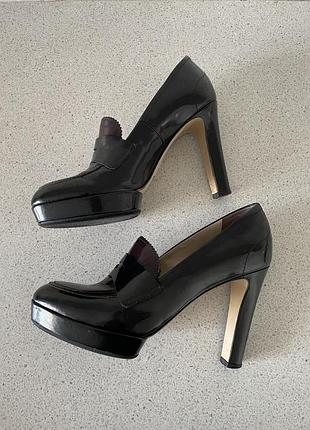 Туфли на каблуке hobbs р. 38