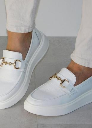 Стильные белые кожаные туфли лоферы женские 37р