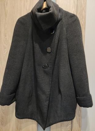 Гарне полупальто river island
