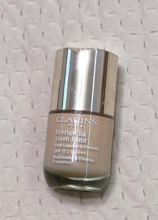 Стійкий тональний флюїд clarins everlast