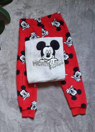 Очень красивая и теплая пижамка с микки 3-4 года. пижама