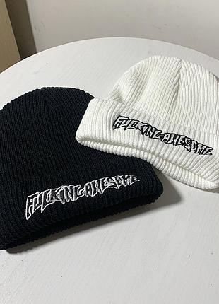 Шапка fuckingawesome