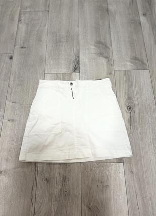 Біла спідничка h&m ( розмір м обхват бедра 94-99см)