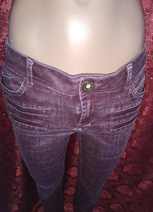Стильні джинси-варенки кольору "марсала" від river island3 фото