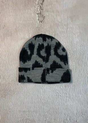 Шапка монограмма пятнистая y2k sk8 carhartt studdy