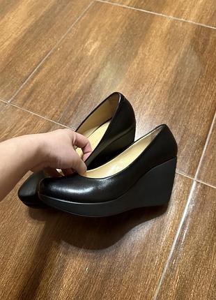 Prego чорні туфлі