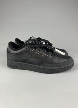 Кожаные кроссовки в коллаборации maison margiela x reebok classic club c memory of