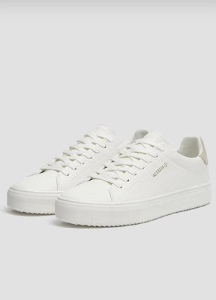 Кеды фирменные pull &amp; bear